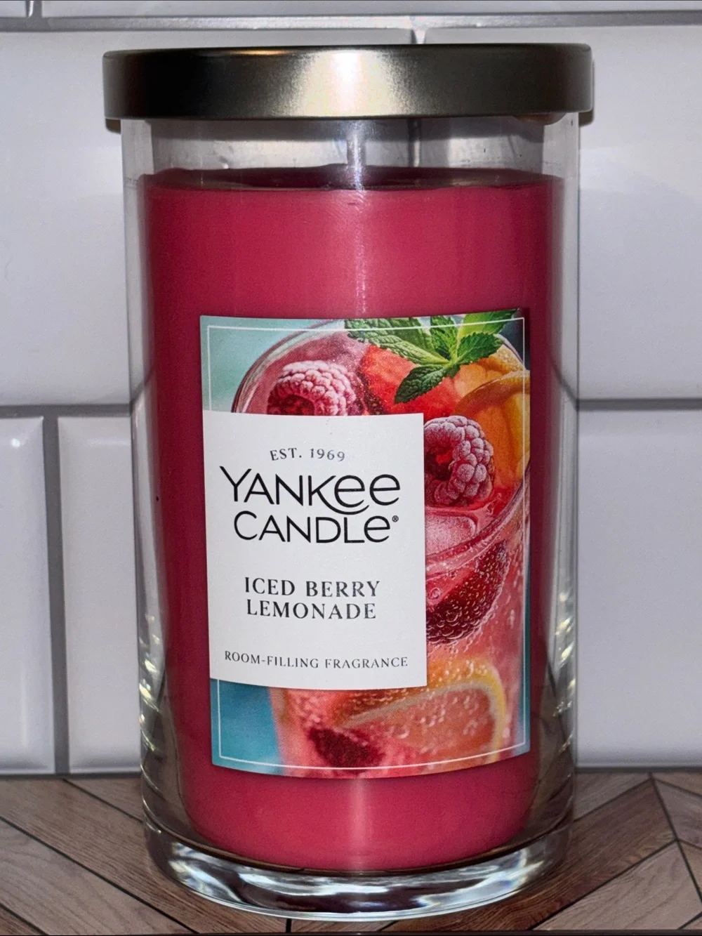 Yankee Candle Coral Pink Iced Berry Lemonade Jar Candle